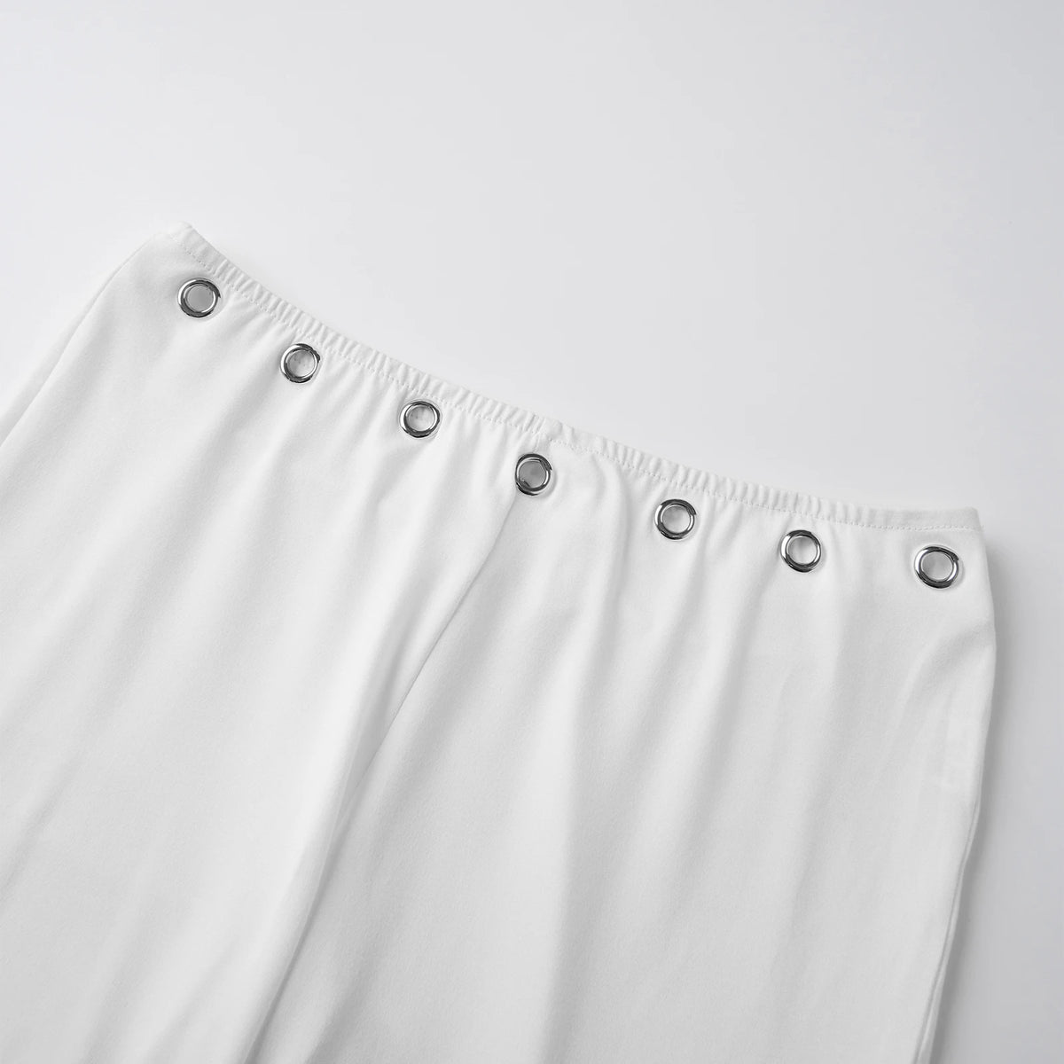 Womens Summer Cropped Pants Mid Rise Flare Trousers Stylish Casual Leg Pants with Silver Eyelet Capris