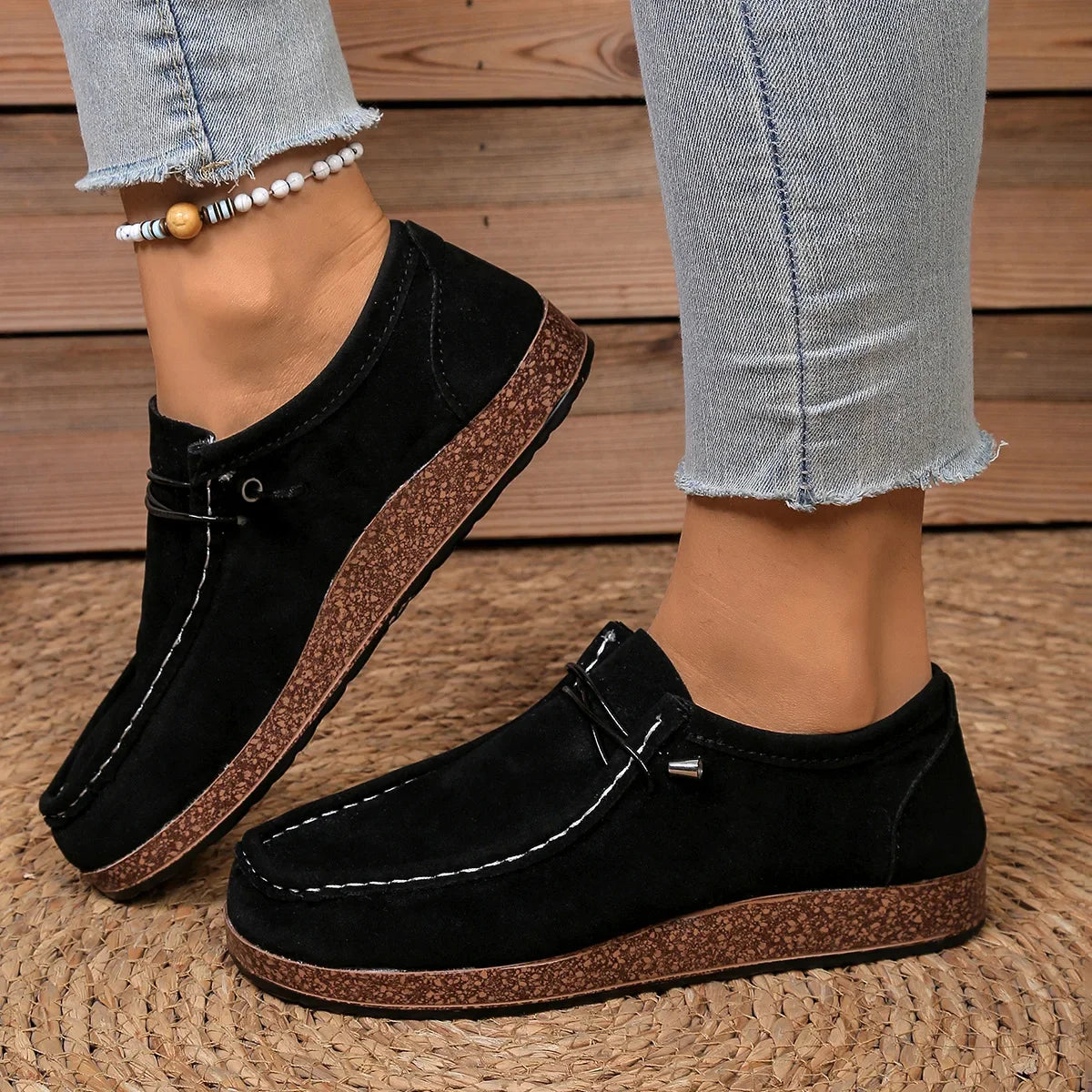 New Fashionable Slip-On Loafers Women's Shoes with Elastic Laces Lightweight Casual Outdoor Footwear Easy to Match 2026