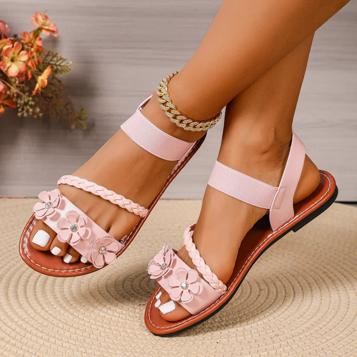 Women's SandalsNew Summer Casual Open-toed Women's Flats Fashion Floral Design Casual Comfortable Women's Sandals