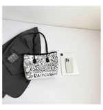 Large Capacity Printed Tote Bag, Fashion and Versatile Casual Single Shoulder Handbag with Pendant, College Style Women's Bags