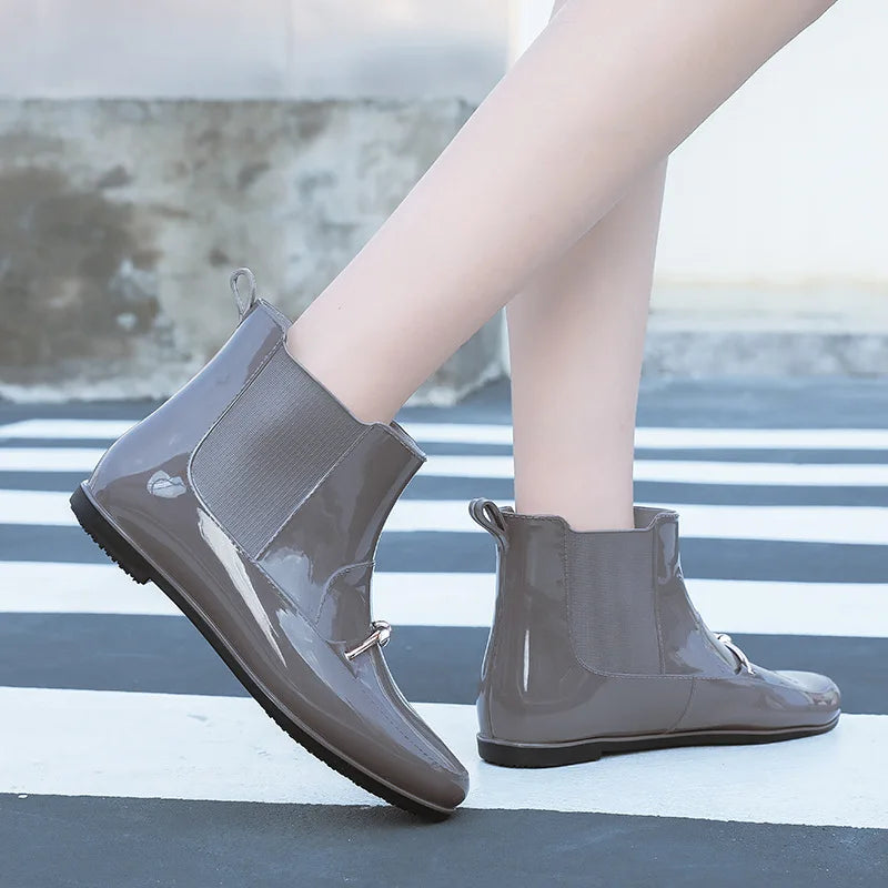 Women Rainning Boots Fashion Ladies Walking Waterproof Ankle Rubber Rainboots Casual Thick Bottom Low Heel Short Boot 2024