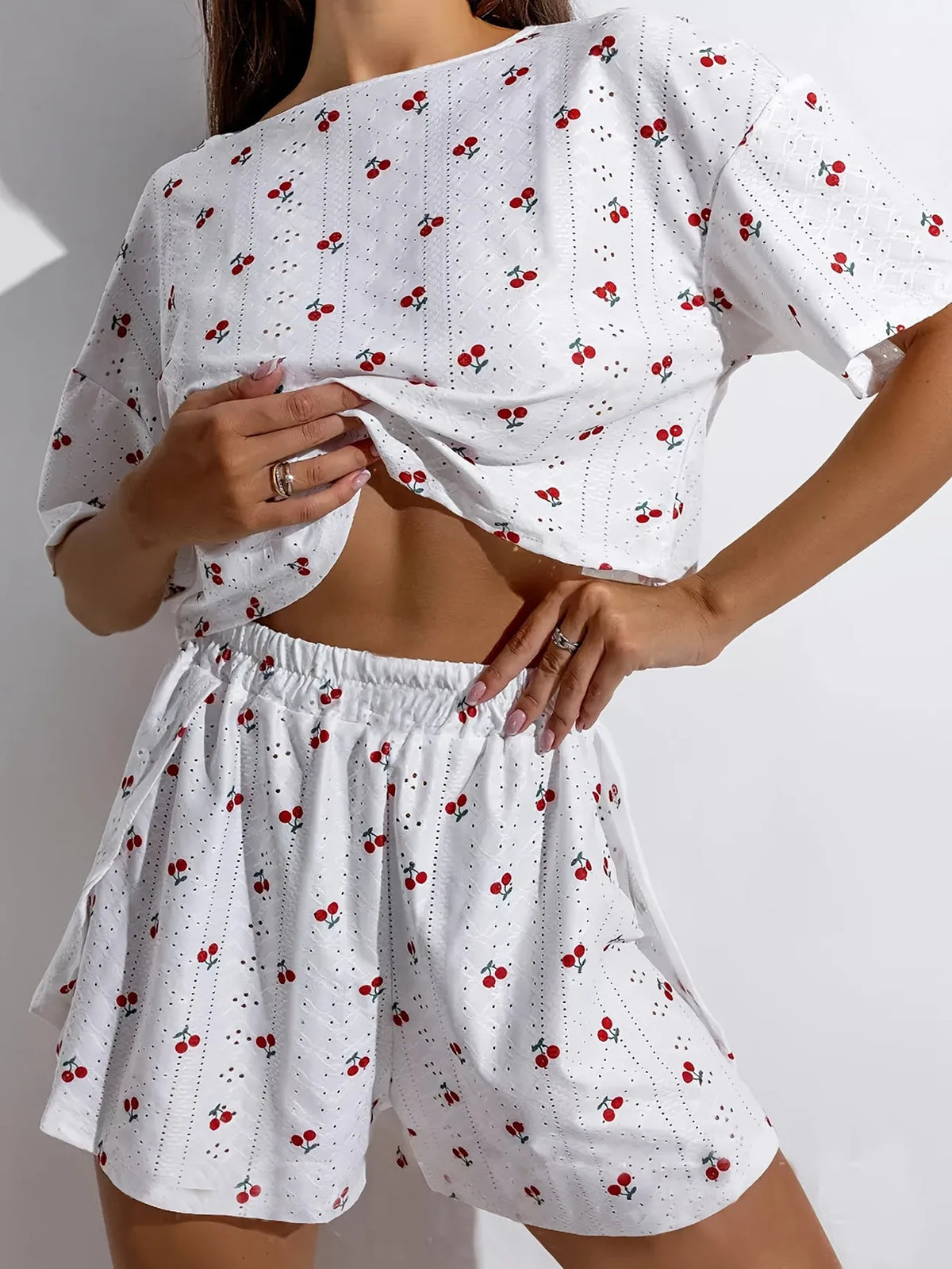 Ladies Pajama Set Two Piece Heart Pattern Loungewear Short Sleeve Loose Fit Top with Elastic Waist Shorts Breathable Home Wear