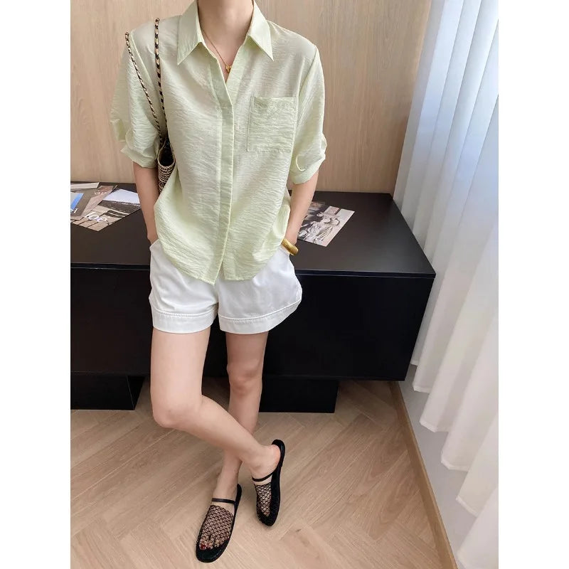 Turn-Down Collar Loose Short-Sleeve Shirt Women White Short Sleeve Shirt Chest Pocket V Neck Button Casual Summer Blouse H9EH
