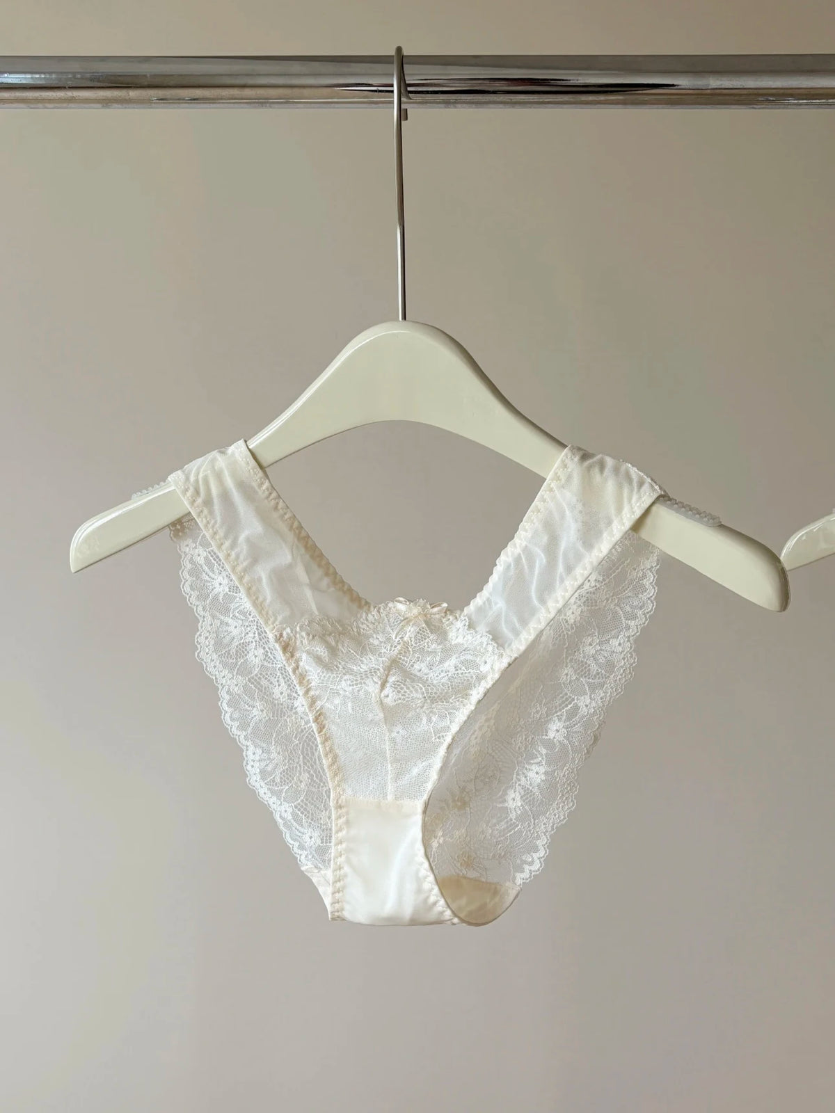 French Inspired Minimiser Bra Women Sexy Lingerie Set Large Chest Support Thin Comfort Half Cup Soft Underwire Anti Sagging