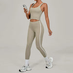 Women's Seamless Yoga Sets Sports Fitness Beauty Back Vest Hip-lifting Pants Slim-fit Suits Running Workout Gym Training Sets