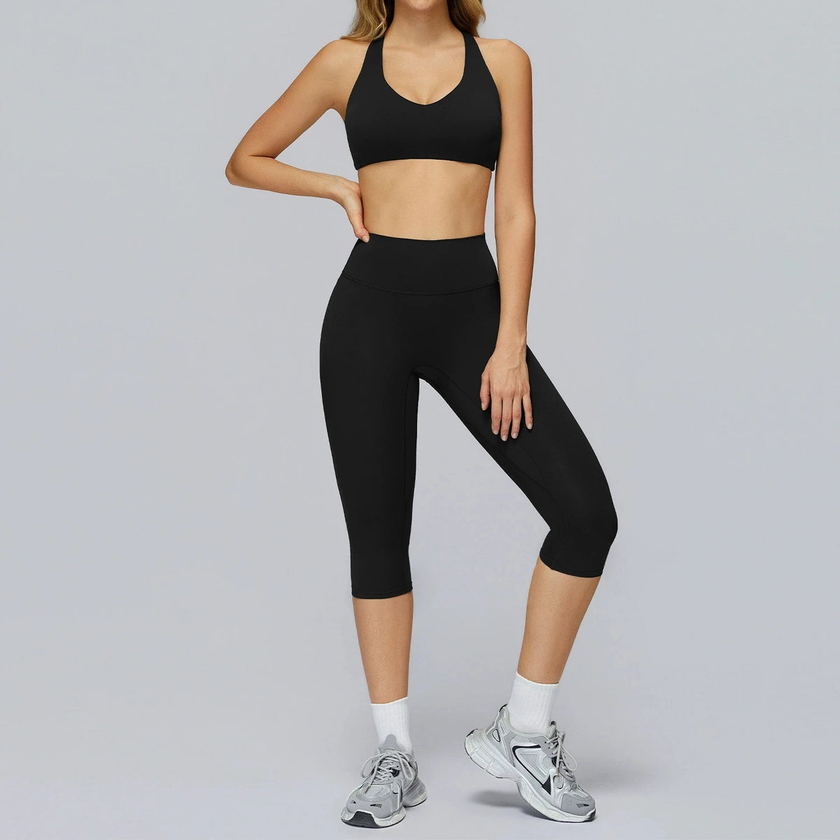 2 Pieces Yoga Set Women Sports Shirts Workout Top Fitness Suits Outdoor Gym Running Mid-length Pants Workout Clothes Tracksuits