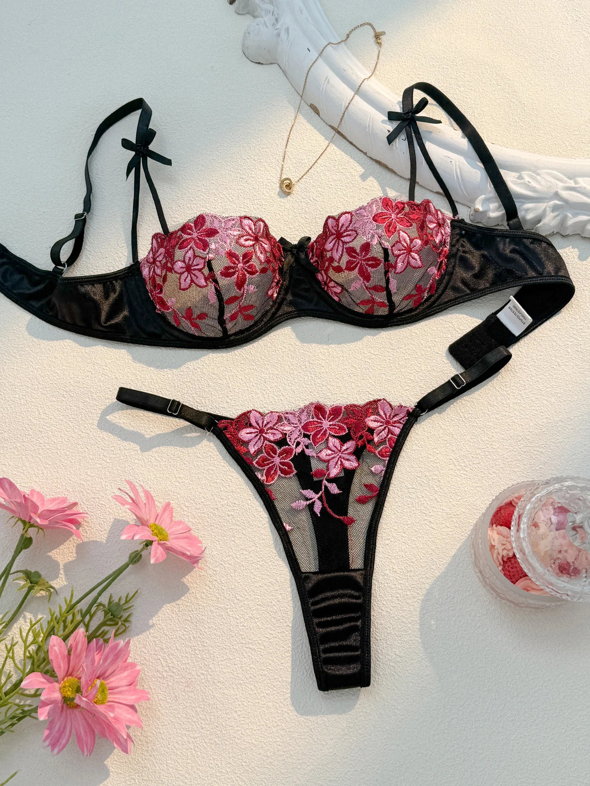 Valentine's Eve LightDanube Group Ladies Sexy Lingerie Bra Women's Suit - the Temptation of a Seductive Night