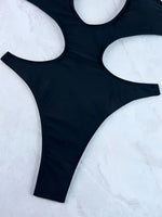 Sexy Halter Hollow Out Women Swimwear One Piece Swimsuit Female Monokini High Cut Bather Bathing Suit Swim Beachwear Bodysuit