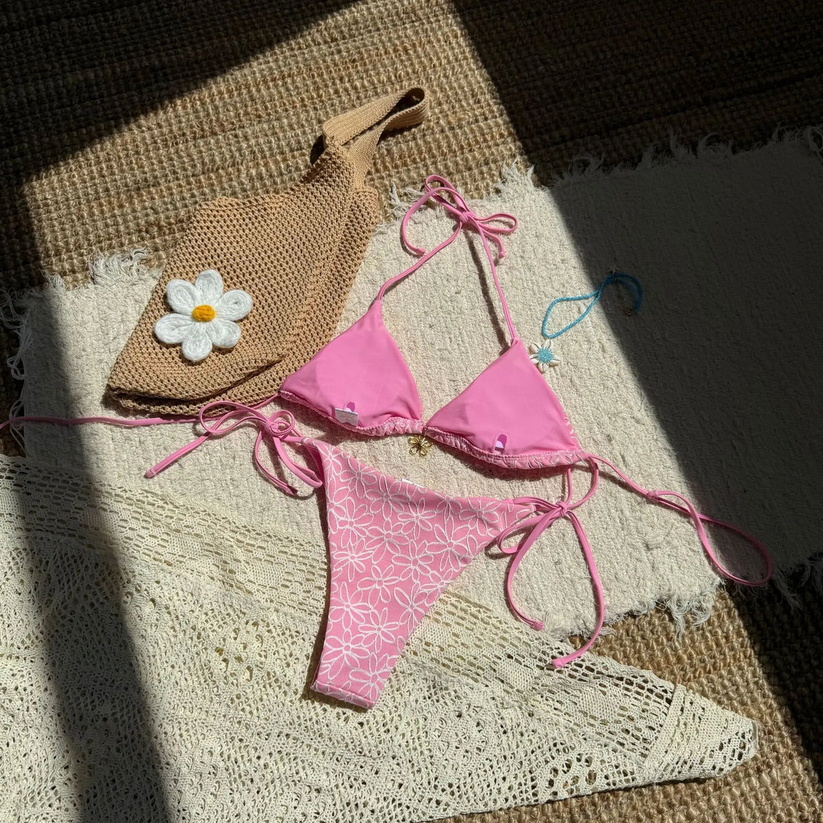 Sexy Mesh Flower Bikinis Sets Women Hot Pink Halter Push Up Bra Tie Side Swimsuit 2026 Beach Bathing Suit Holiday Micro Swimwear
