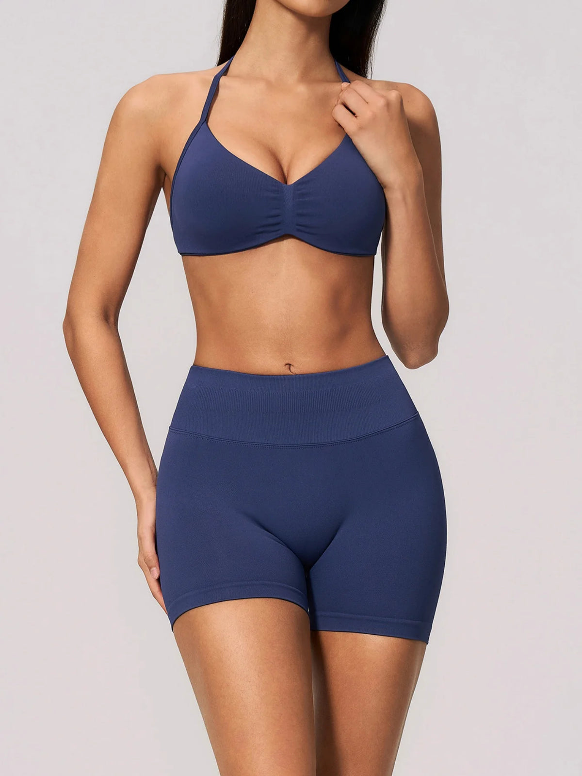 Seamless Yoga Suit Women Exposed Back Pleate Sports Bra High Waist Shorts Fitness Sets Outdoor Running Athletic Wear Tracksuit