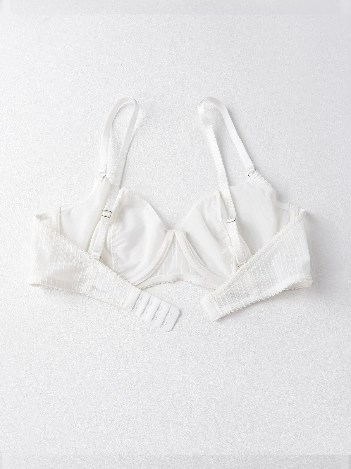 New Style Lingerie for Women with Large Busts, Ultra-Thin Sexy Striped Bra, Side Breast Reduction, Anti-Sagging, Adjustable Bra Set