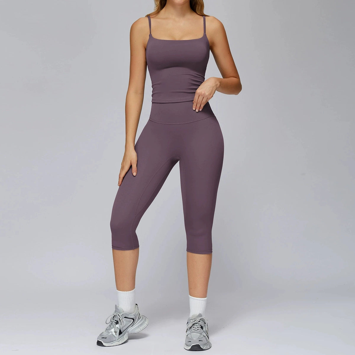 2 Pieces Yoga Set Women Sports Shirts Workout Top Fitness Suits Outdoor Gym Running Mid-length Pants Workout Clothes Tracksuits
