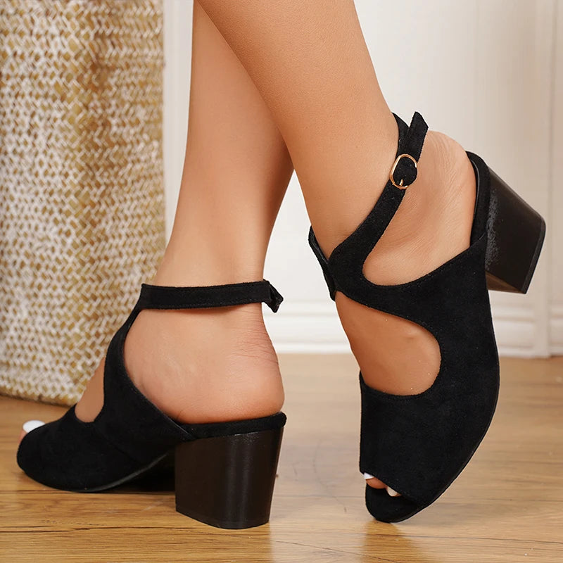 Fashion Anckle Wrap Flock Sandals Women 2025 Cross Strap Thick Sole Sandal Woman New Plus Size Square Heel Non-Slip Sandal Mujer
