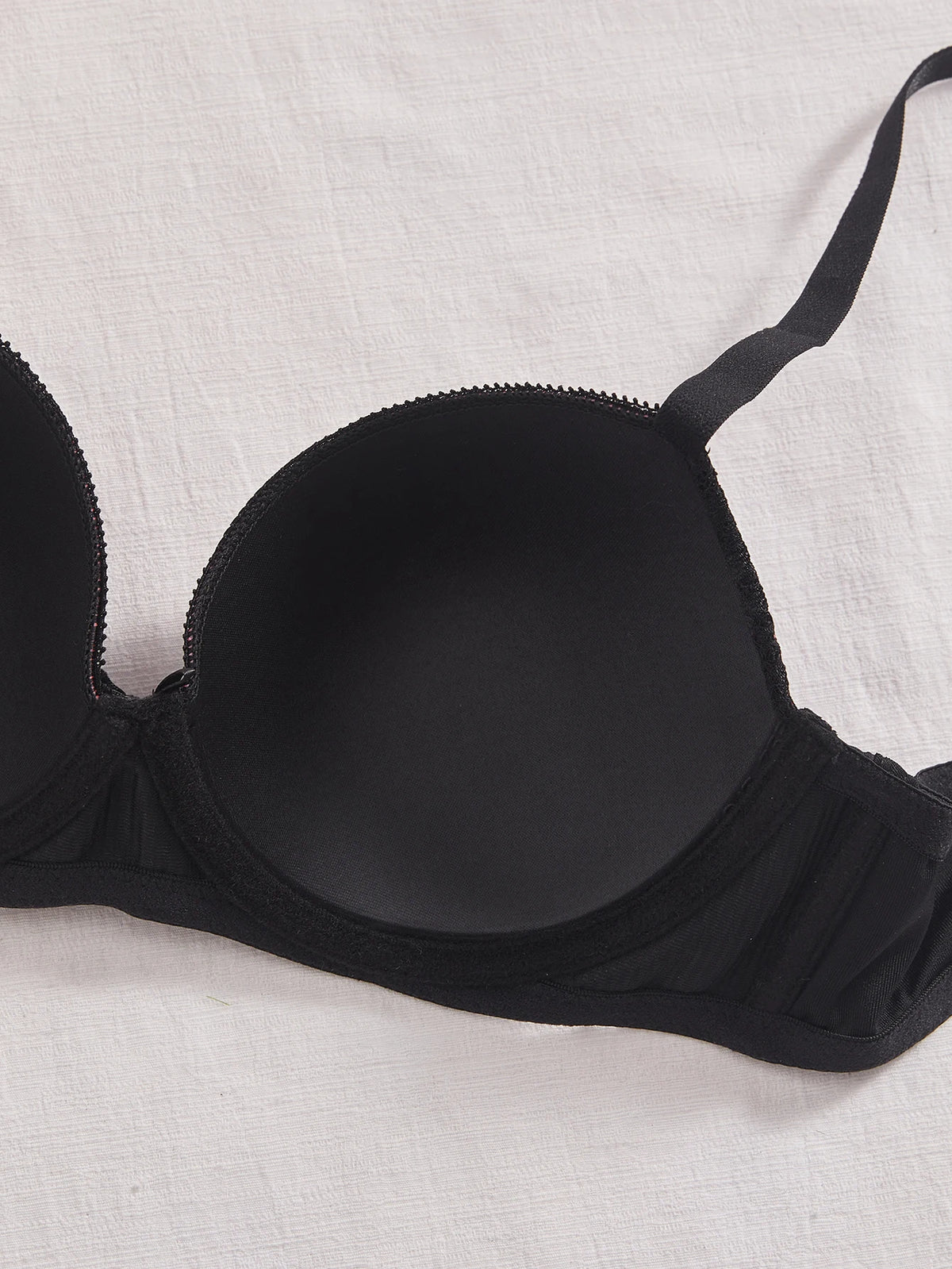 Elegant Women Lace Bra Contrast Color Underwire Push Up Brassiere Sexy Everyday Comfort Ladies Lingerie