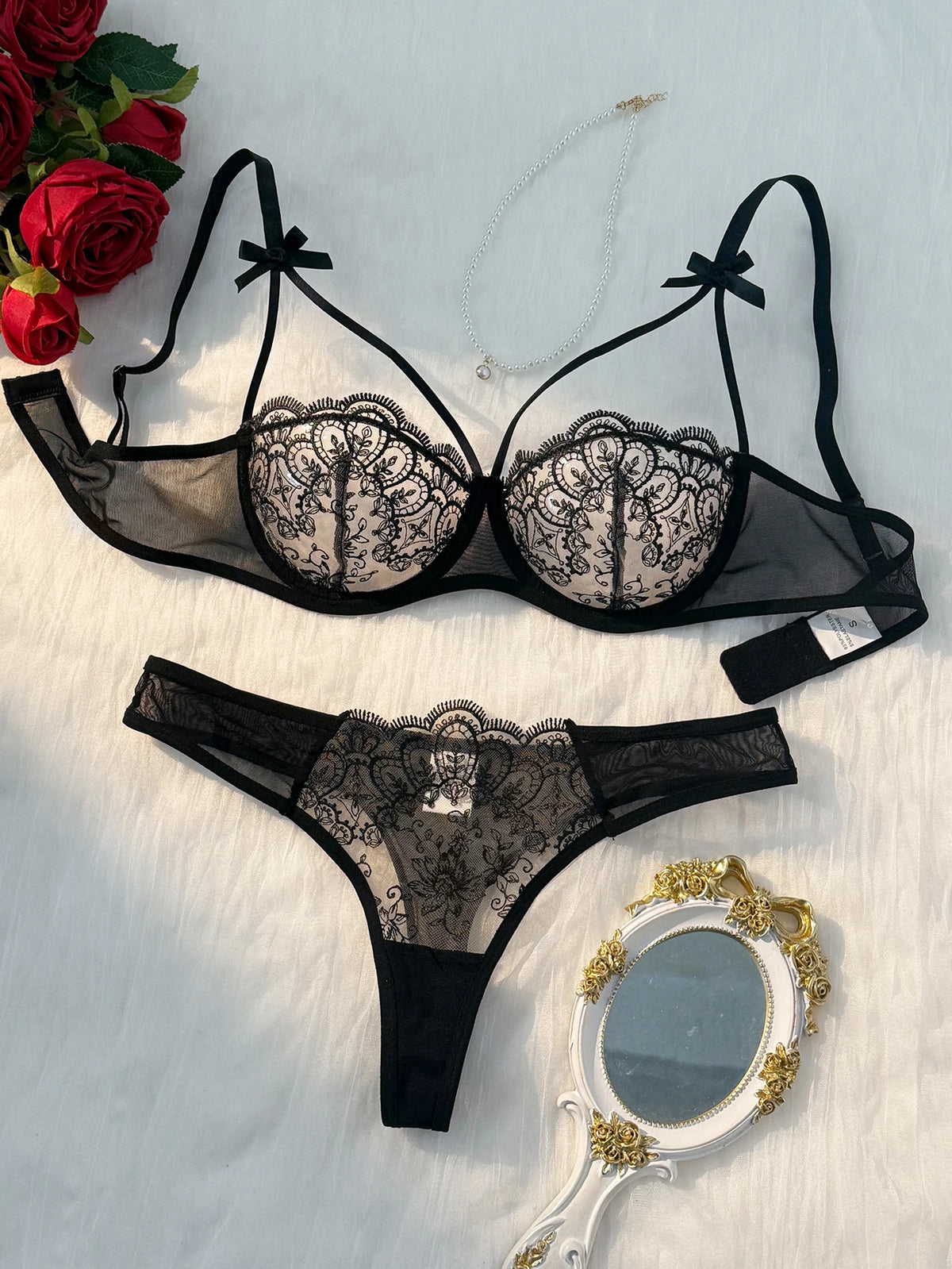 New 2-piece Women's Fashion Black Bra & Brief Sets Intimates Women's Comfortable Lightweight Bow Semi Transparent Lingerie Set
