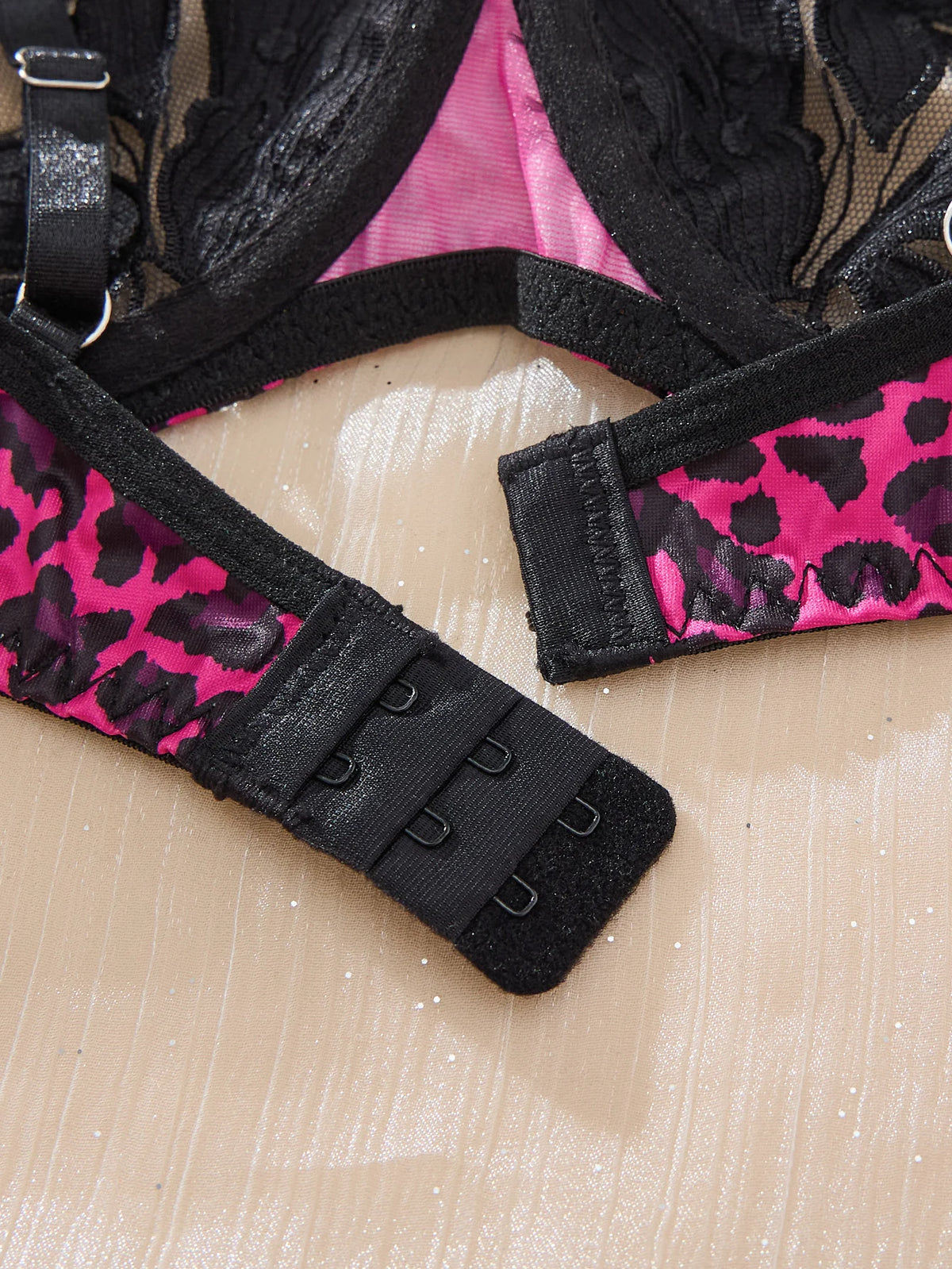 Sweet and cool rose-pink leopard print floral embroidery lingerie set - Hot girl style mesh 3/4 cupped bra thong set ZA825183