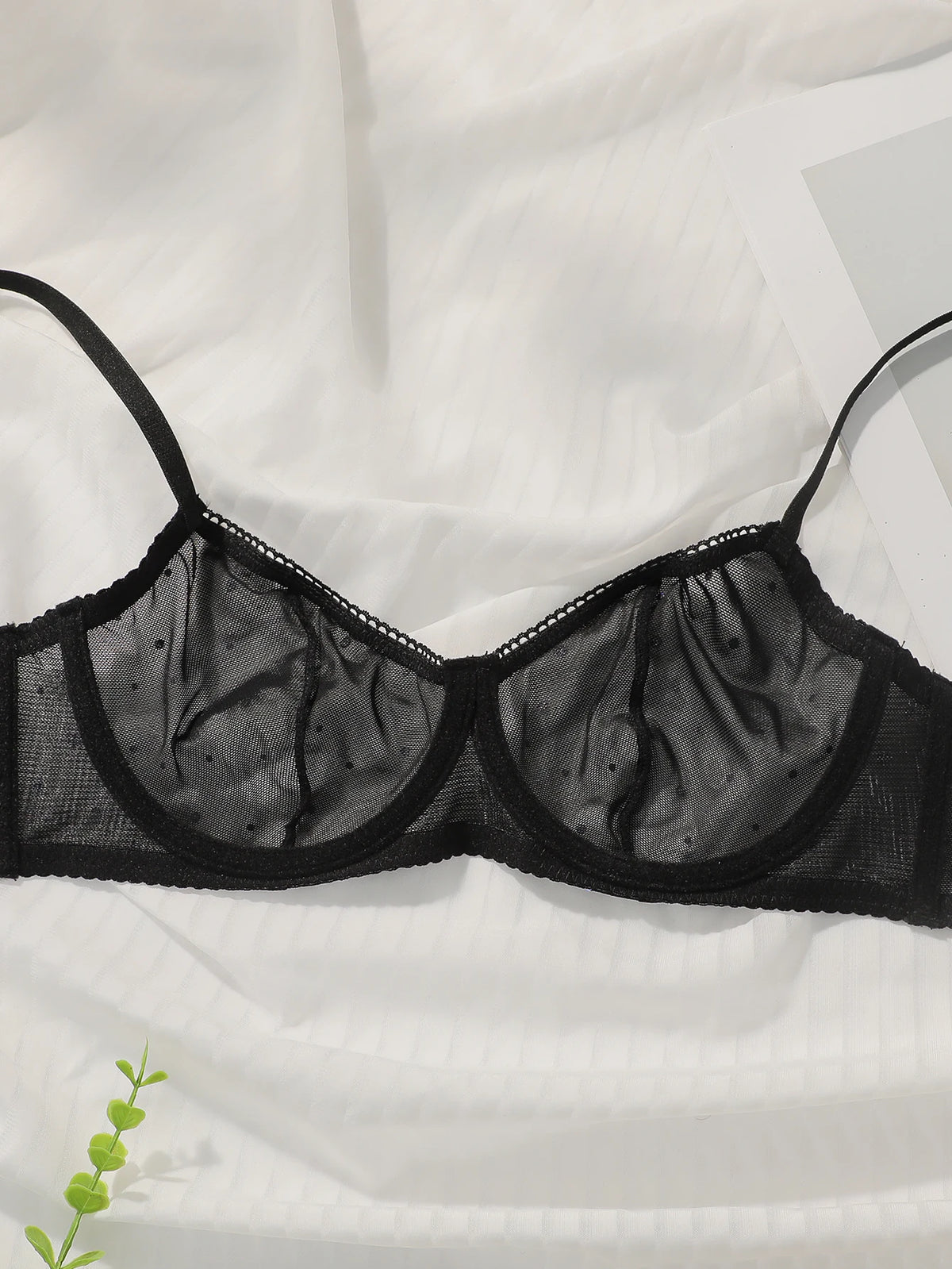 Sparkling sexy ultra-thin mesh underwear set with large chest and small display steel ring support anti sagging bra set YS3034