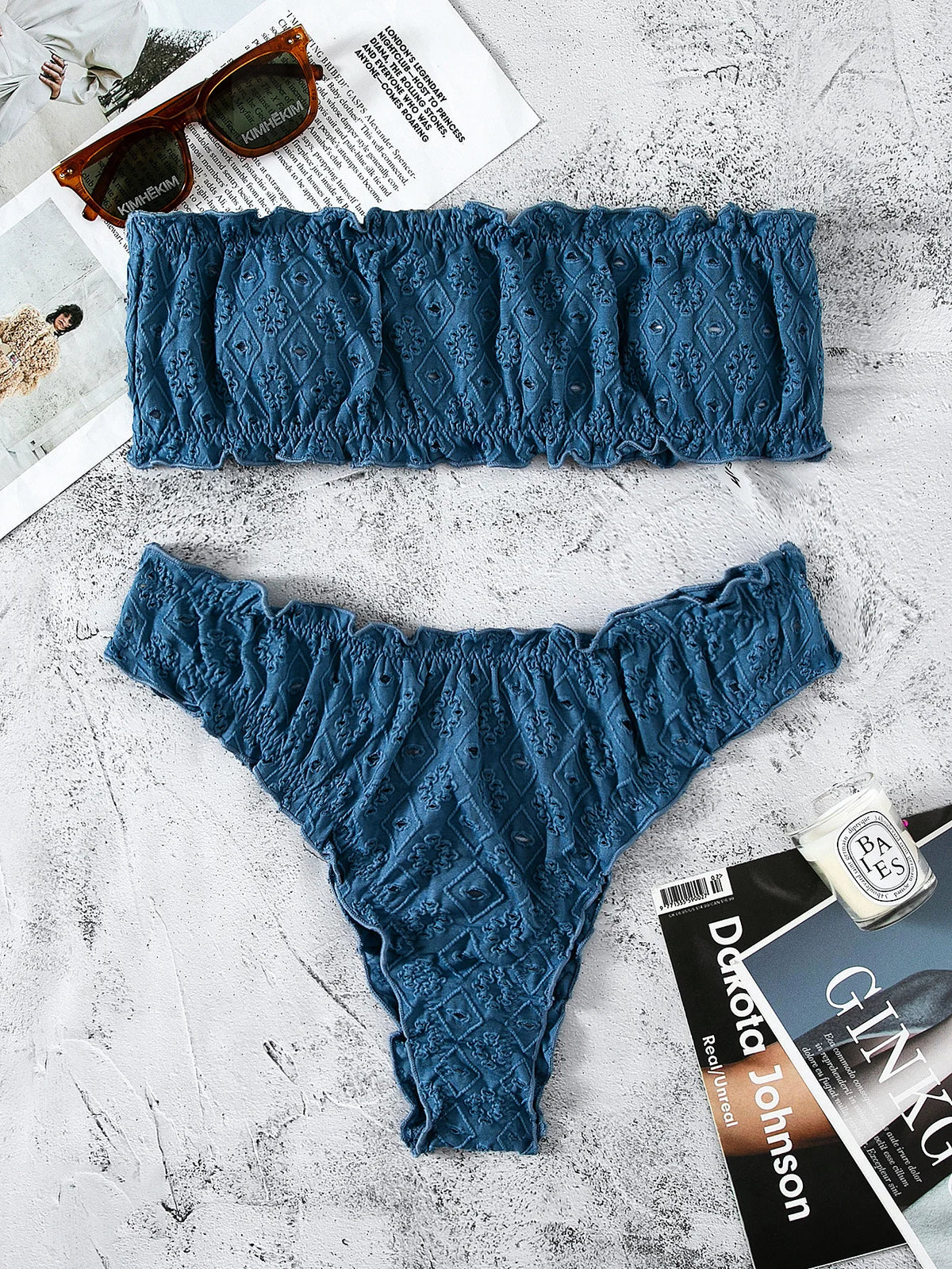 White Color Bikinis Bandeau Swimwear Women Swimsuit Sexy Ruffles Bikini Set Thong Beachwear Summer Bath Suit Hollow Out Biquini