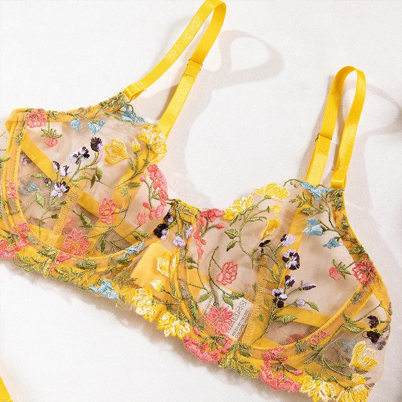 Sexy Floral Fancy Lingerie Lace Embroidery Fairy Seamless Tulle Underwear See Through Exotic Sets for Women Fahion Bilizna Set