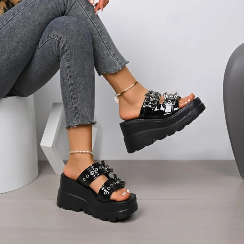 Women Sandals Metal Buckle Platform Sandals WomenSummer Woman Plus Size High Heeled