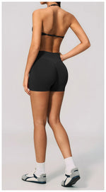 Seamless Yoga Suit Women Exposed Back Pleate Sports Bra High Waist Shorts Fitness Sets Outdoor Running Athletic Wear Tracksuit