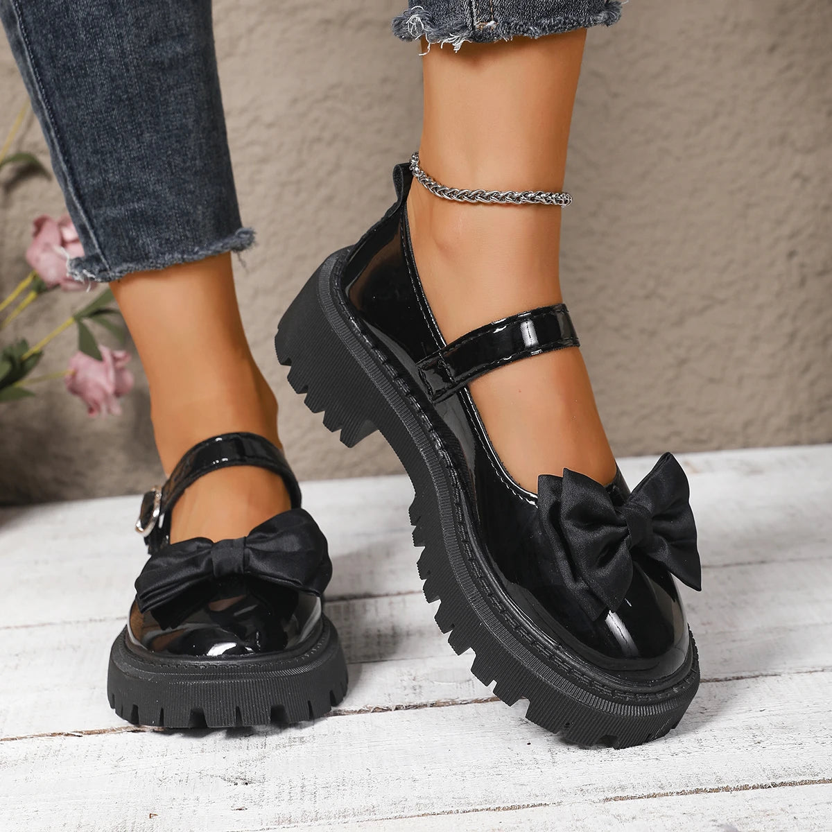 Women Bow Mary Janes Faux Patent Leather Heart‑Buckle Lug‑Sole Round‑Toe Sweet Preppy JK Platform Casual Daily Shoes