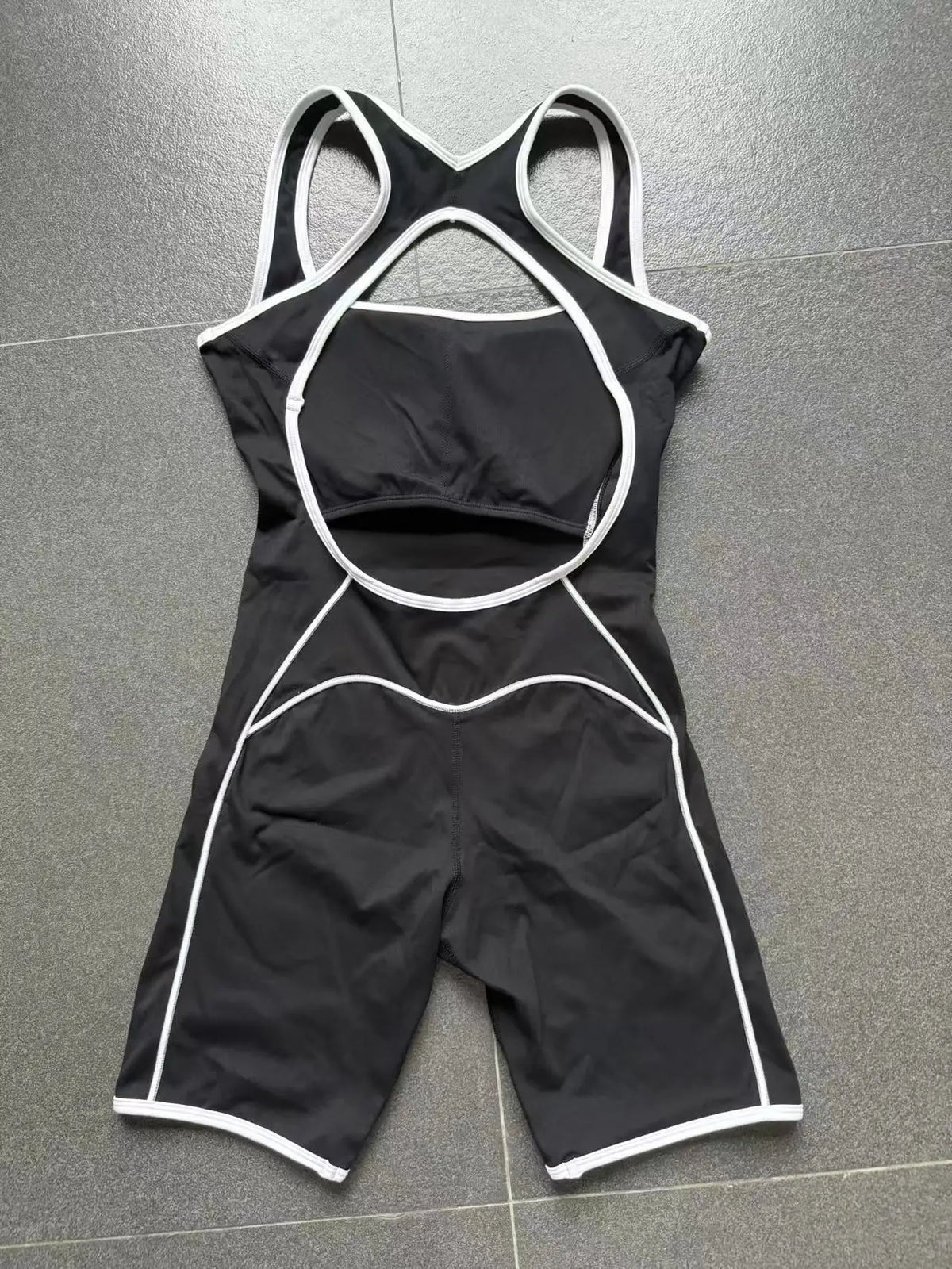 Sexy Sleeveless Backless Scrunch Yoga Jumpsuit Women Black Contrast Hollow One Piece Sports Suit Tight Fitness Sports Overalls