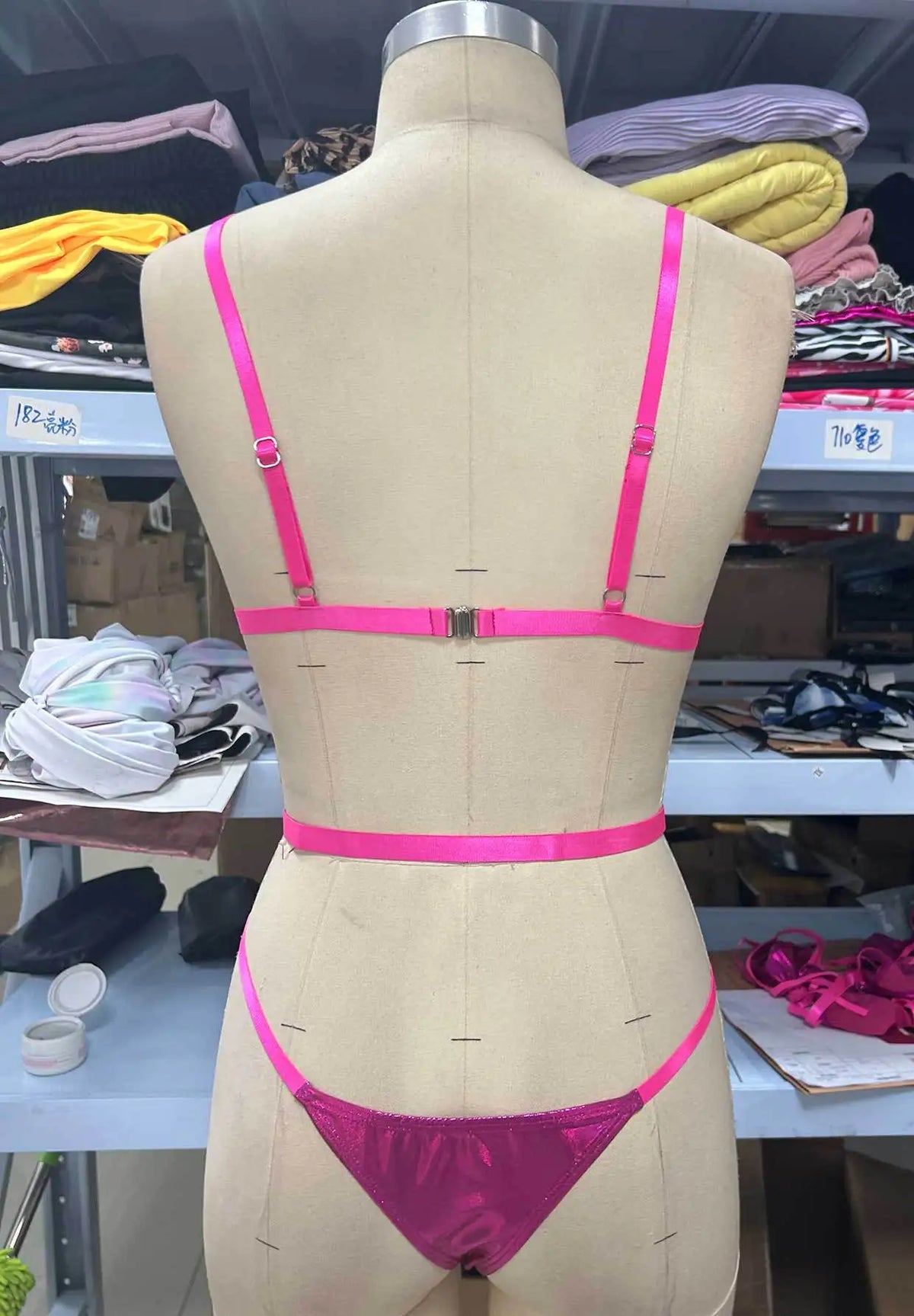 DEKA Sexy Pink Swimwear Hollow Out One Piece Swimsuit Women Bathing Suit Beachwear Push Up Monokini Female Maillot de bain