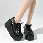 New Arrival Gothic Black Rivets Platform Creepers Shoes White Chain Decor Goth Creepers Chunky Lace Up Lolita Casual Shoes