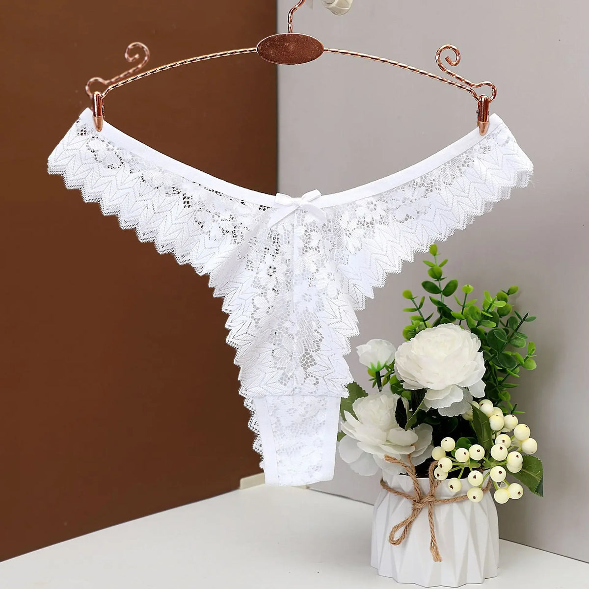 Women's Panties Sexy Lace T Back Woman G-String Solid Mid Waist Hollow Out Thong Transparent Underwear V-shape Girl Erotic Panty