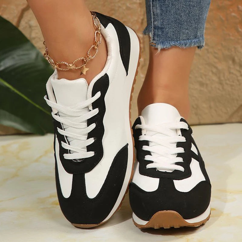 Black White Mix Color Sneakers Women Low Top Non Slip Sports Shoes Woman Lace Up Plus Size 35-43 Vulcanize Shoes Female