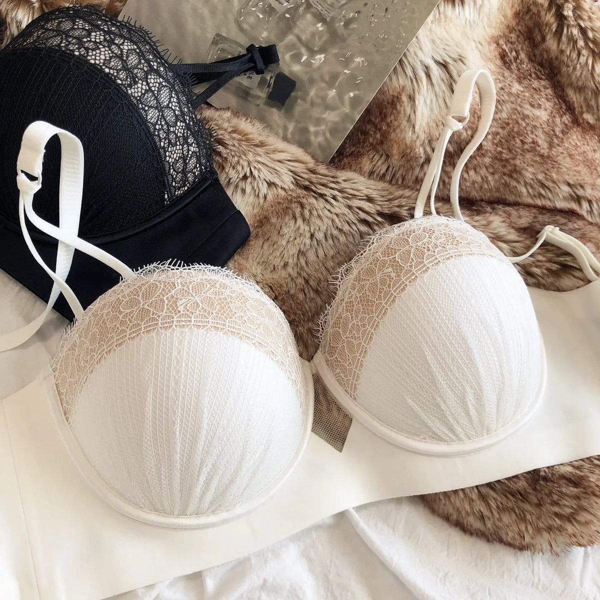 Sexy Half Cup Push Up Bra Women Lace Embroidery Underwear French Dot Hollow Thicken Bras Ladies Detachable Strap Lingerie