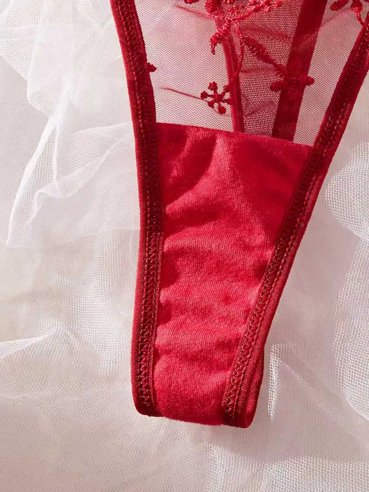 Red French Lace Embroidery Bra Set with Garter Belt Three-Piece Ensemble Sexy Underwear for Women