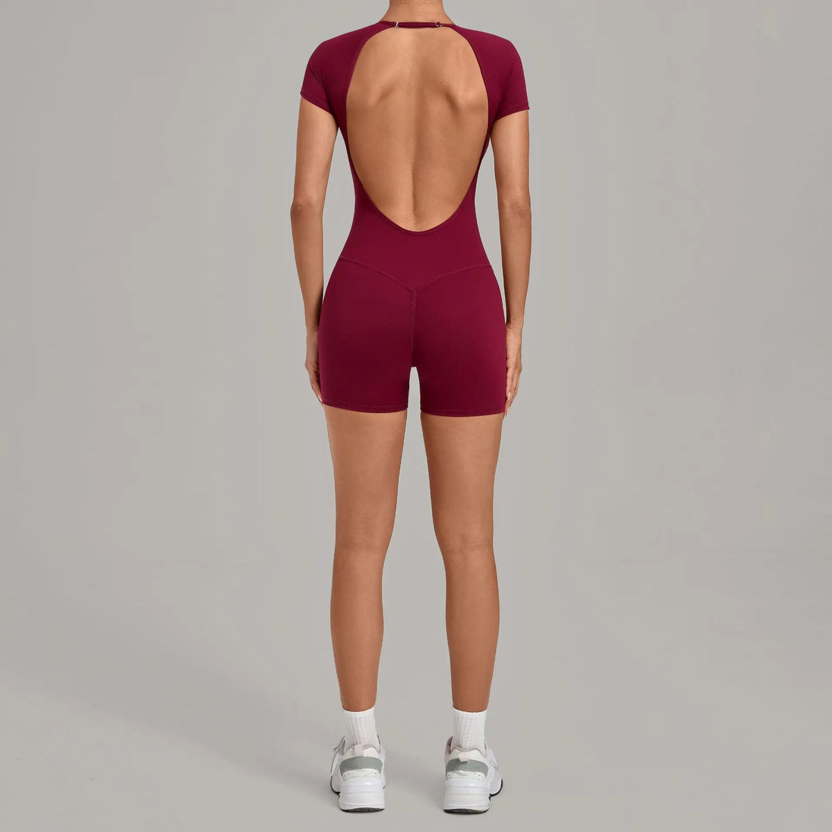 Women's Seamless Yoga Jumpsuits Sports Fitness Hip-lifting Long-sleeved Backless Training Workout Gym Shorts One-piece Jumpsuits