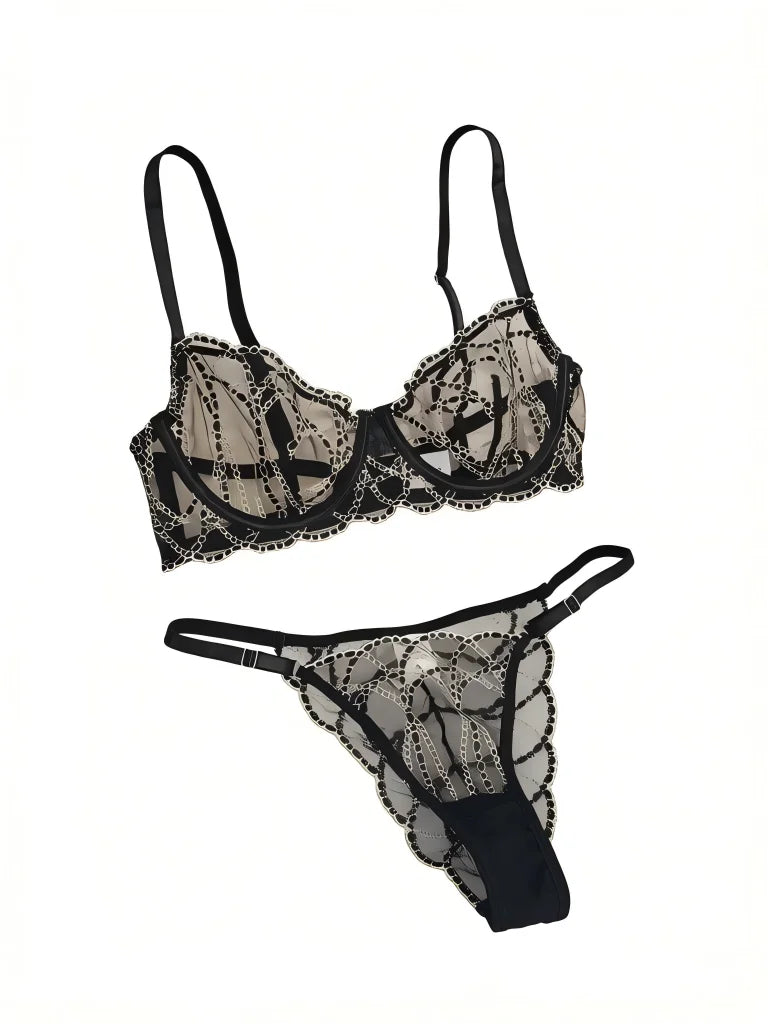 French Style Sexy See-through Lace Underwear Set with Gold Chain High-end Luxury Women's Bra And G-string Set