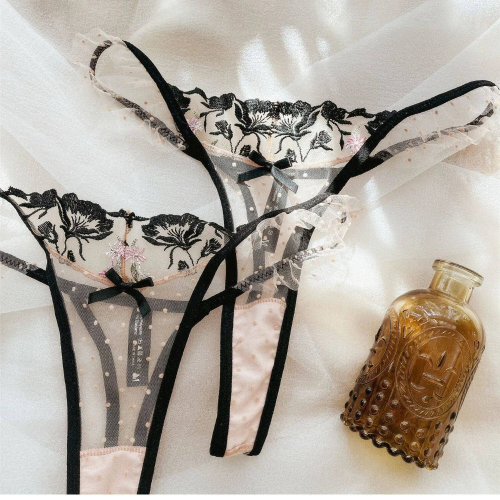 Sexy Lace Flowers Embroidery Lingerie Set Summer Ultra Thin Breathable Bra and Thong Sets Women Wide Version Romantic Underwear