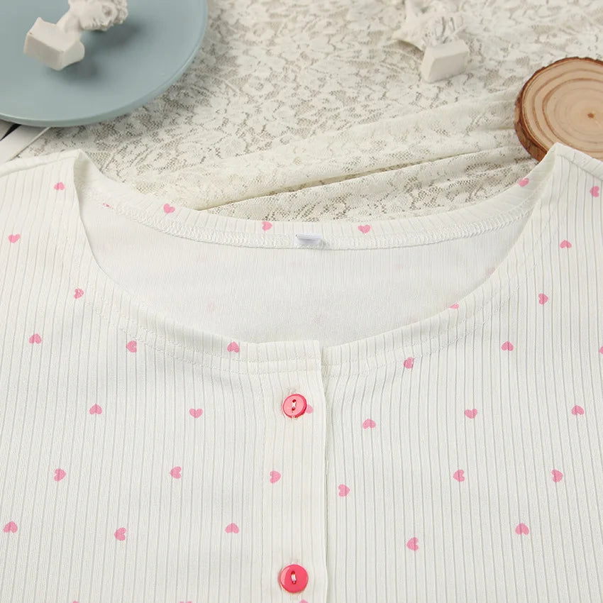Women's Pajamas Set Soft Comfortable Knitted Long Sleeve Top Shorts Loungewear Heart Print Comfortable Homewear