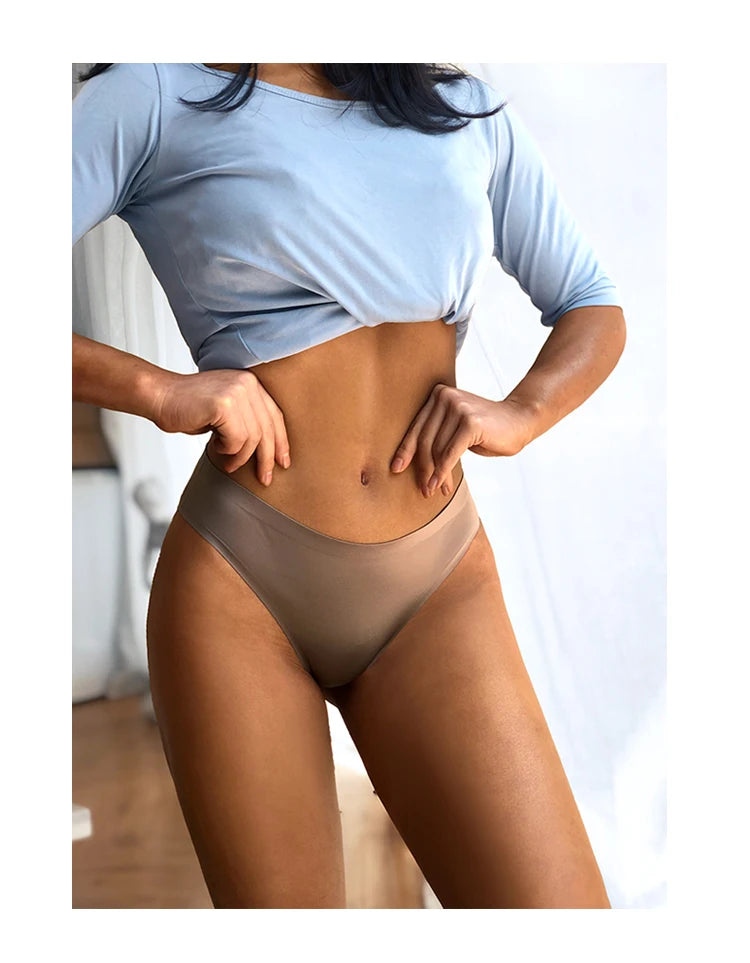 Ice Silk Thong Sexy Women Panties Seamless G String Briefs T Back for Girls Underwear Temptation Ladies Underpants Size M-XXL