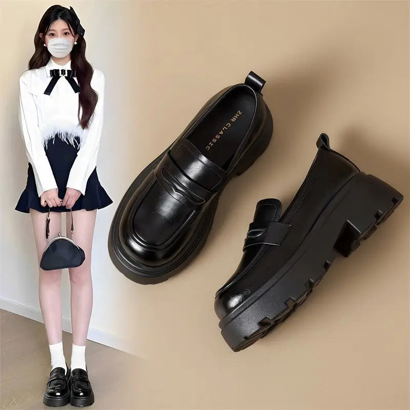 2026 Thick-Soled Waterproof British-Style Women's Loafers - Winter Retro Slip-On Height-Boosting Shoes, Simple & Lightweight