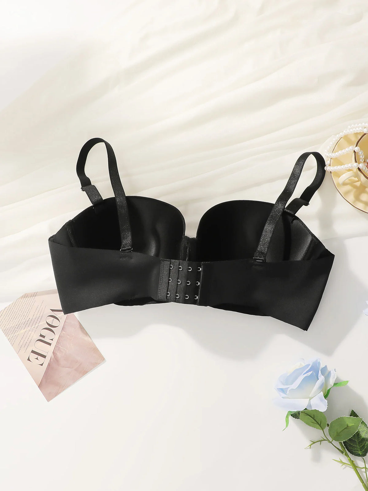 Women Large Bust Plus Size Strapless Bra Front Buckle Detachable Strap Push Up Anti Slip Seamless Support Brassiere Lingerie