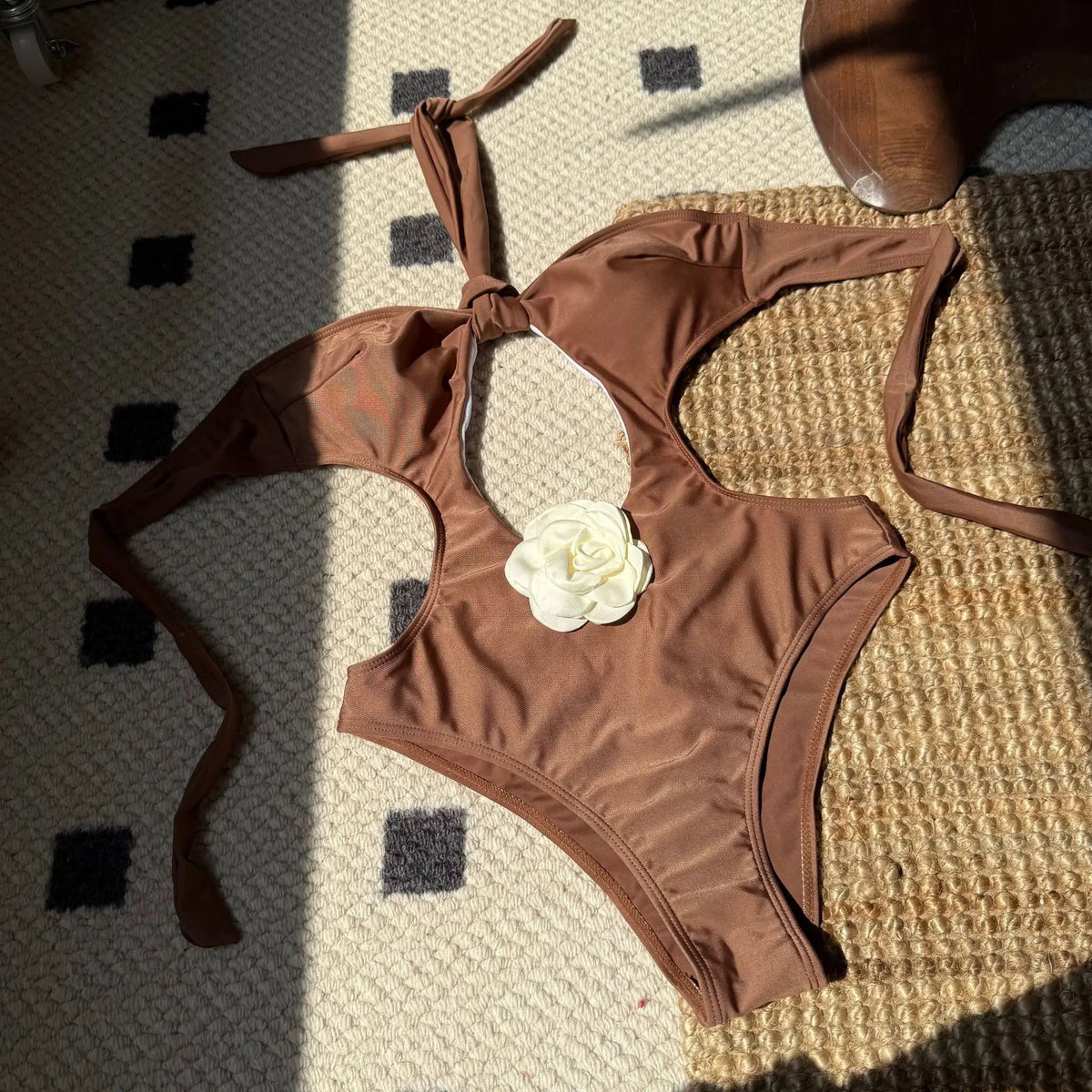 2025 New Color-Block Floral Pattern Trim One-Piece Slim Tie Hollow Out Swimsuit Sexy Backless Bathing Suit Trajes De Baño