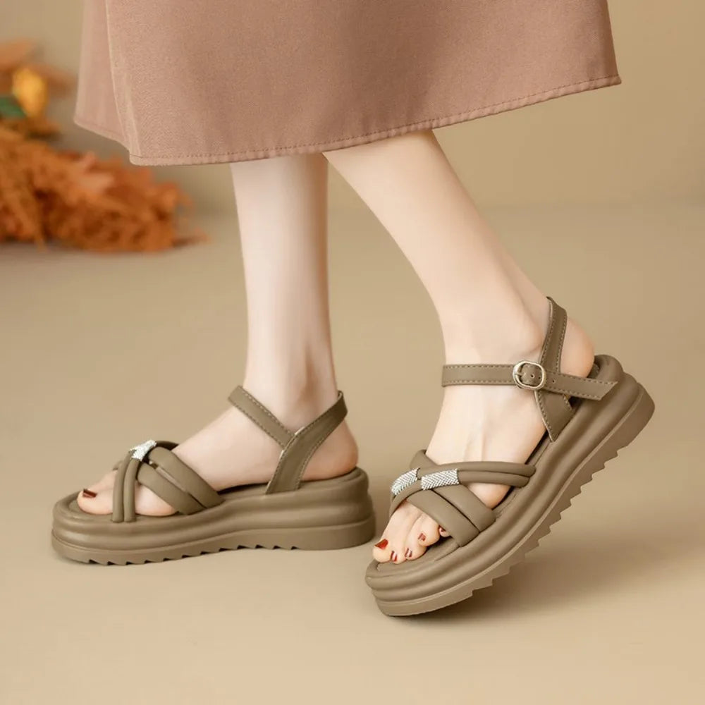 Fashionable/Elegant Rhinestone Fish Mouth Beach Sandals for Women Summer New Comfortable Platform Thick Bottom Gladiator Sandals