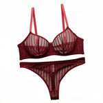 New Fashion Red lace set pretty Underwire setParty is eye-catching lingerie Set stripe solid color Women set MR2864