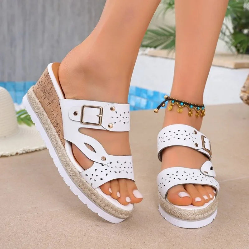 2026 New Women Slippers Plus Size Fashion Wedge Sandals Casual Platform Walking Shoes Comfortable Beach Shoes