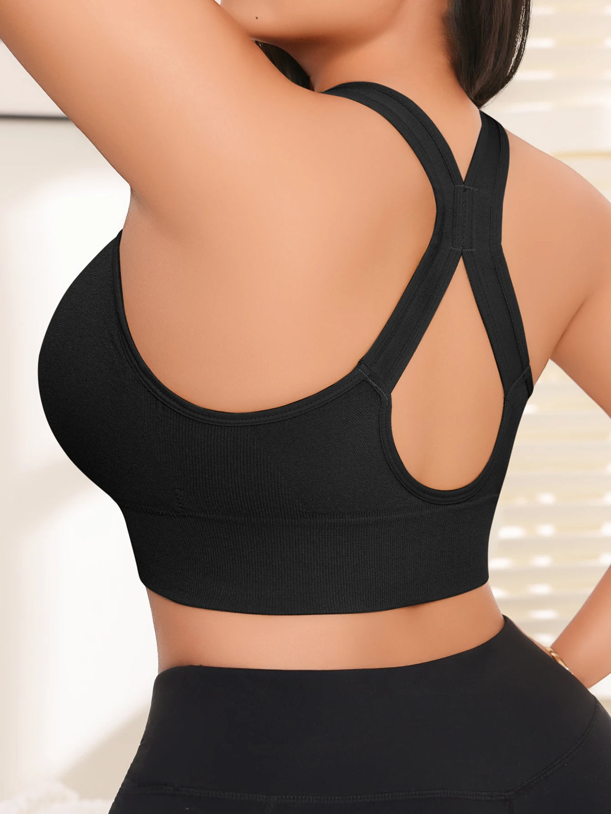 Women's Bra Plus Size Zip Front Yoga Sports Bra, X-Back Wirefree Removable Pads 1XL-4XL