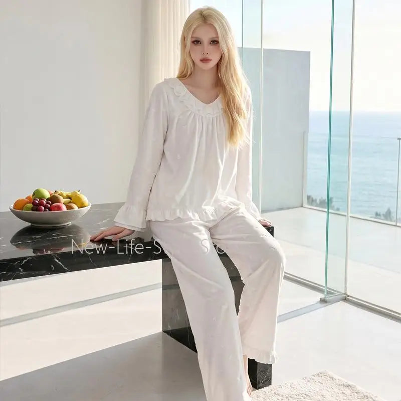 Autumn Winter French Cute Butterfly Jacquard Double Sided Fleece Warm Long Sleeve Homewear Sleepwear Women Island Velvet Pajamas