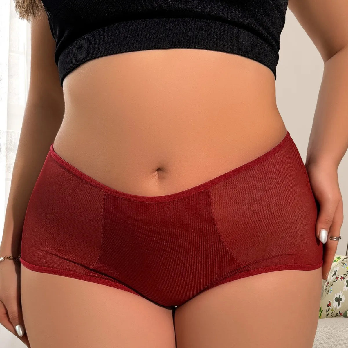 High-Quality Plus Size Women's Briefs Mid-Rise Solid Color Cotton Crotch Soft Breathable Seamless Comfortable Casual Underwear
