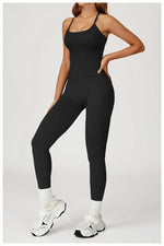 Women's Seamless Yoga Set Quick Drying Slim Fit High-end Feeling Exposed Feeling Set Outdoor Sports and Running Fitness Set