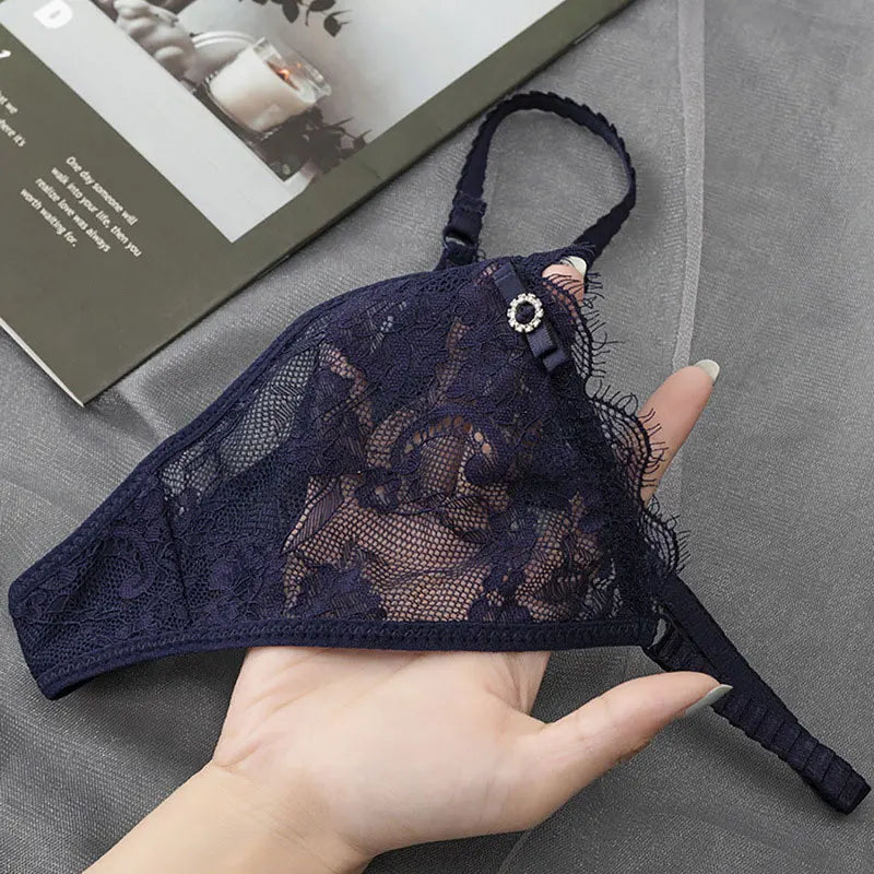 New Women's Sexy Lace Panties Adjustable Girls G-Strings .Fashionable Breathable Low WaistBriefs Shorts.with Rhinestones Thong