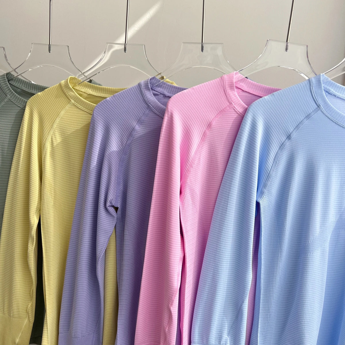 New Long Sleeve Yoga Shirt Top Women's Tight Fitness Wear Gym Clothes Sports Blouses Running Training Workout Pilates Yoga Shirt